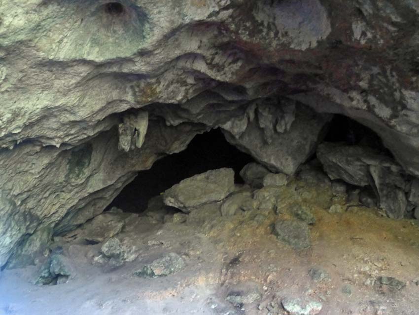 Entrance to Cueva Clara