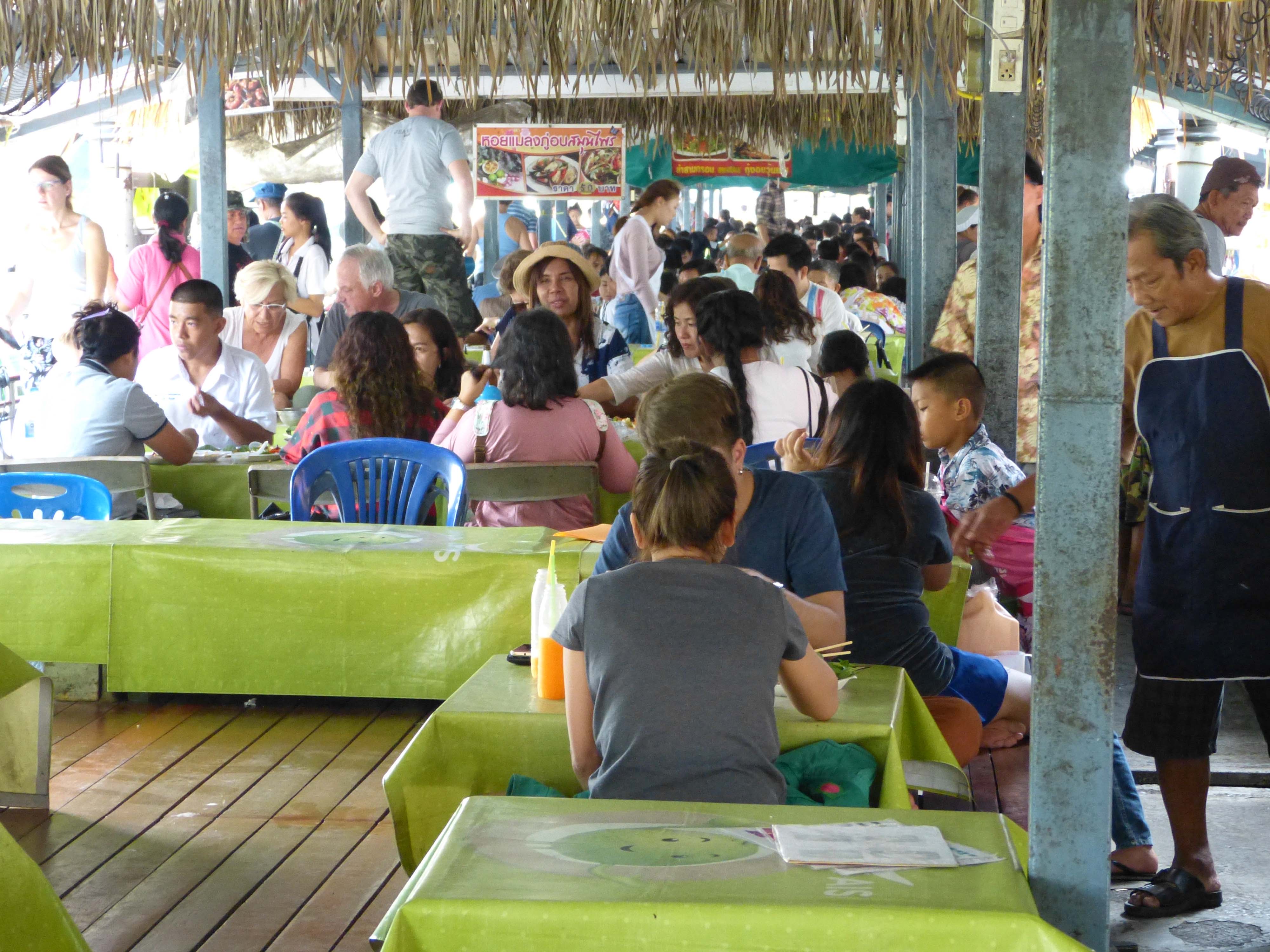 Dining Area - Taling Chan Floating Market 